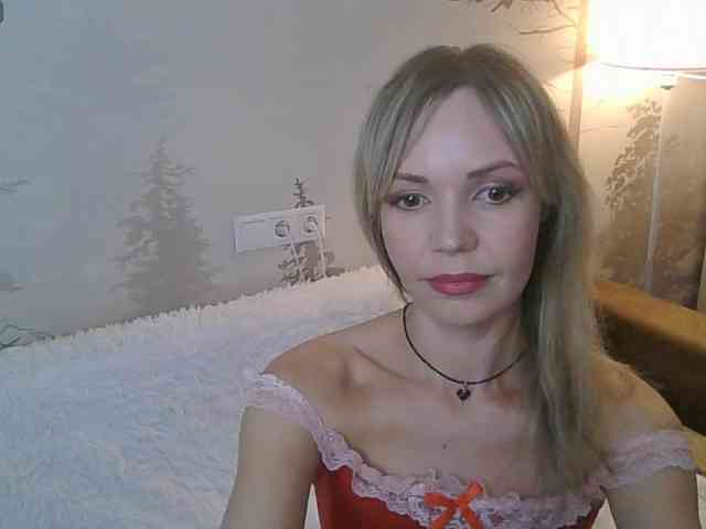 Red_Rose_98 webcam