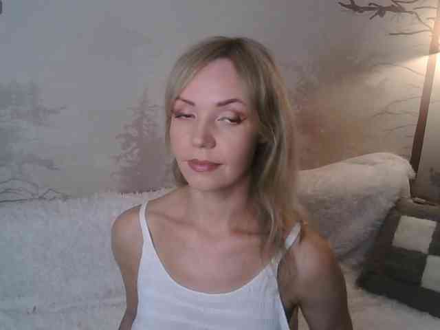 Kissz Live Webcam on BongaCams