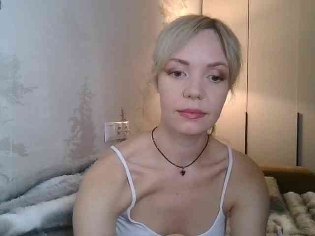 Red_Rose_98 webcam