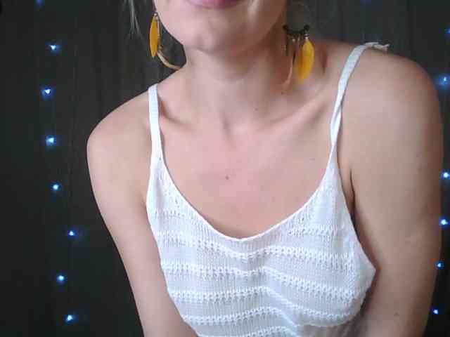 Red_Rose_98 webcam