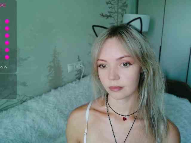 Red_Rose_98 webcam