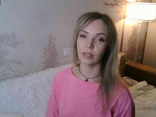 Red_Rose_98 webcam