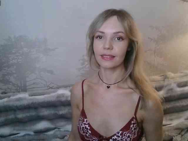 Red_Rose_98 webcam