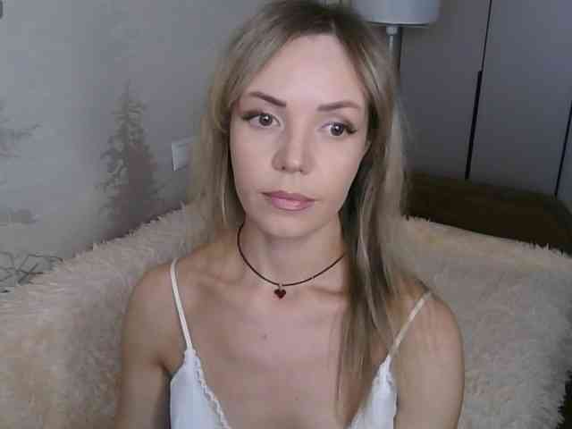 Red_Rose_98 webcam