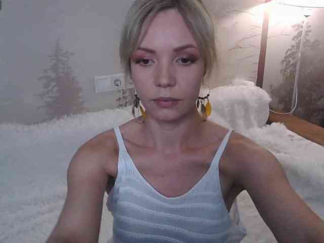 Red_Rose_98 webcam