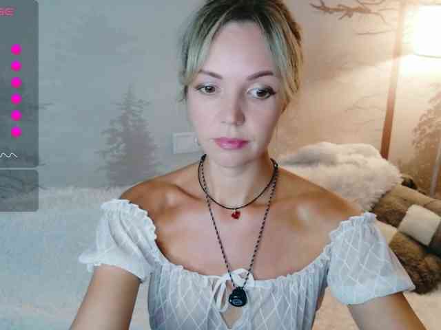Red_Rose_98 webcam