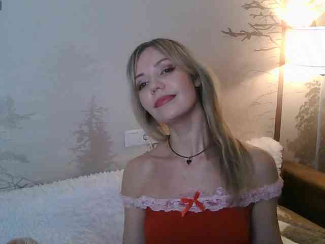 Red_Rose_98 webcam