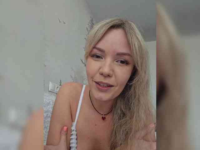 Red_Rose_98 webcam