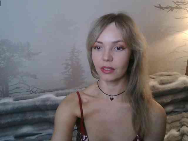 Red_Rose_98 webcam