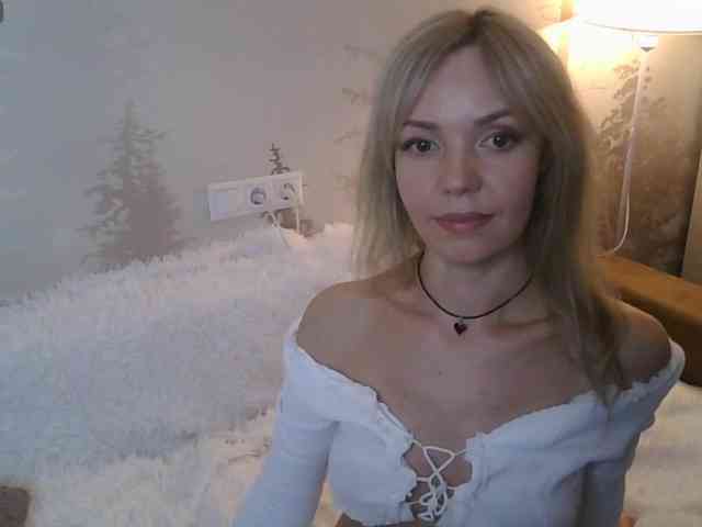 Red_Rose_98 webcam