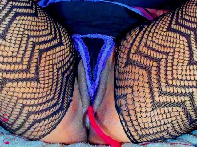 XxXbrunettesquirtxXx