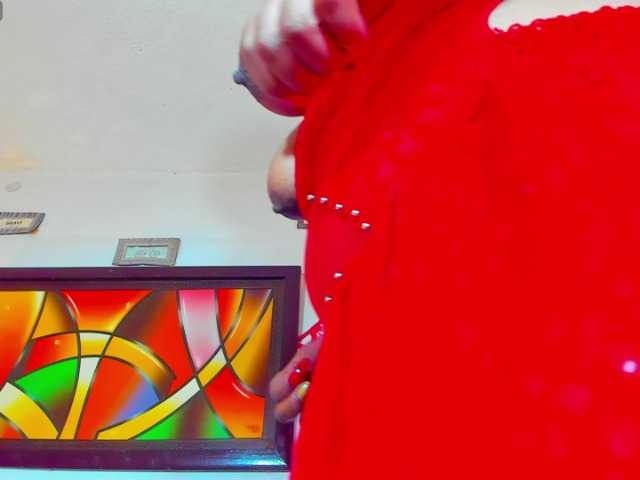XxXbrunettesquirtxXx