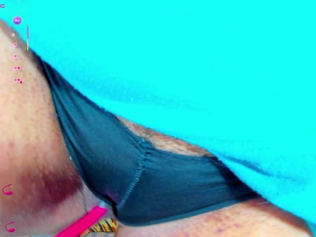 XxXbrunettesquirtxXx