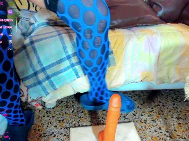 XxXbrunettesquirtxXx