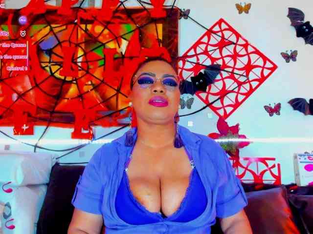 XxXbrunettesquirtxXx