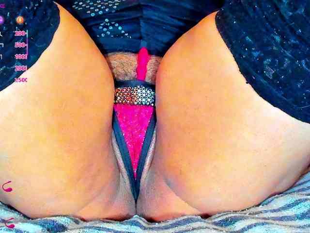 XxXbrunettesquirtxXx
