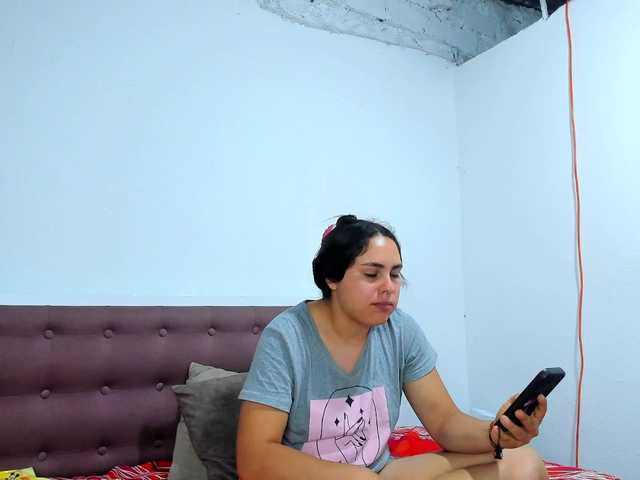 Ashleywen-d live cam on BongaCams