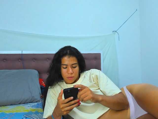 Ashleywen-d live cam on BongaCams