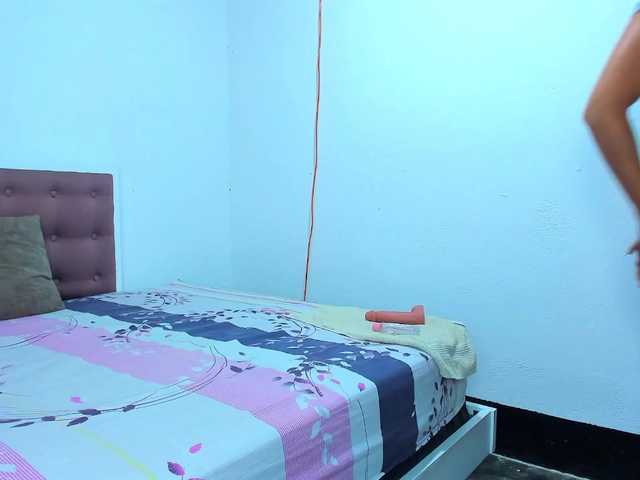 Ashleywen-d live cam on BongaCams