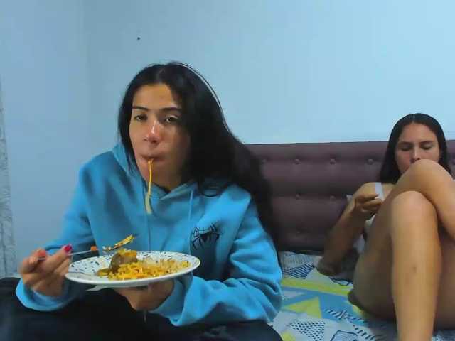Ashleywen-d live cam on BongaCams