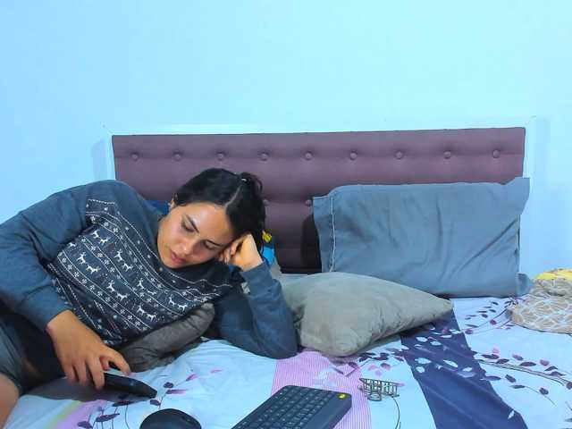Ashleywen-d live cam on BongaCams