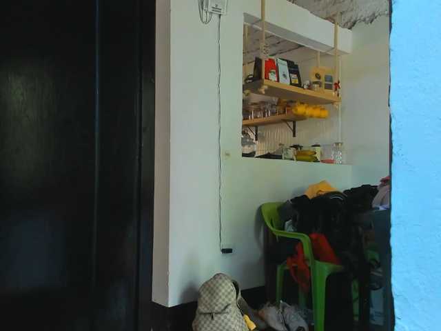 Ashleywen-d live cam on BongaCams