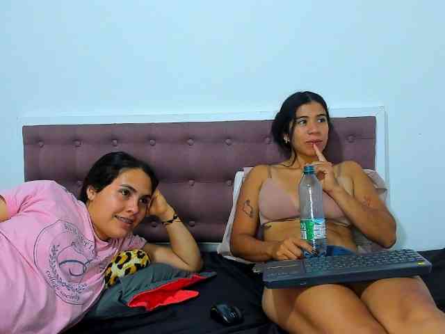 Ashleywen-d webcam