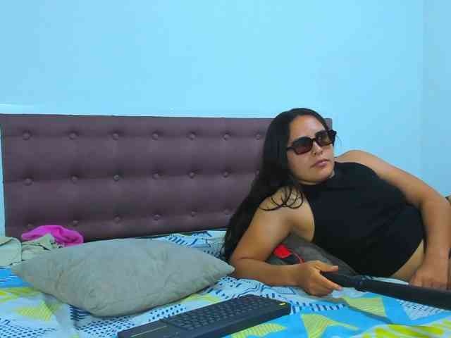 Ashleywen-d webcam