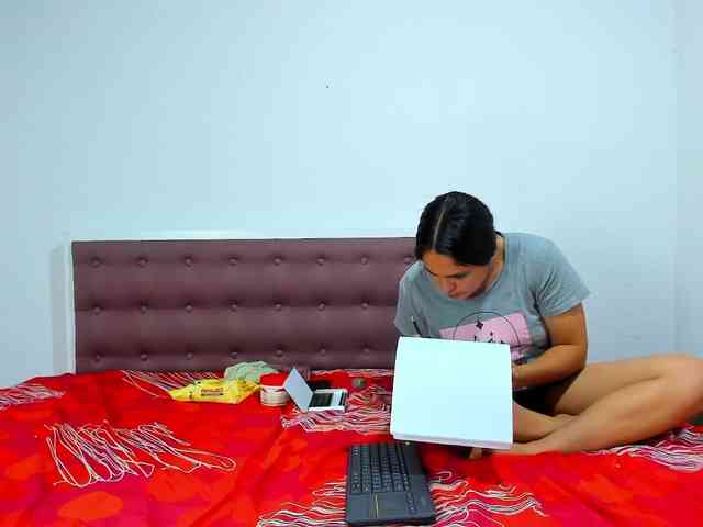 Ashleywen-d webcam
