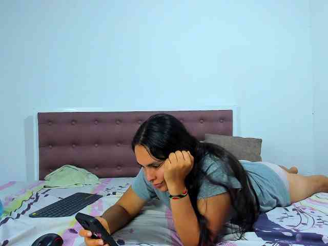 Ashleywen-d webcam