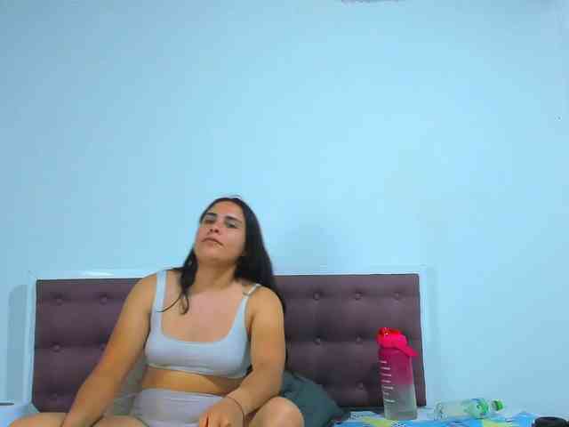 Ashleywen-d webcam