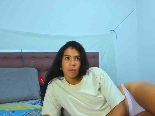 Ashleywen-d webcam
