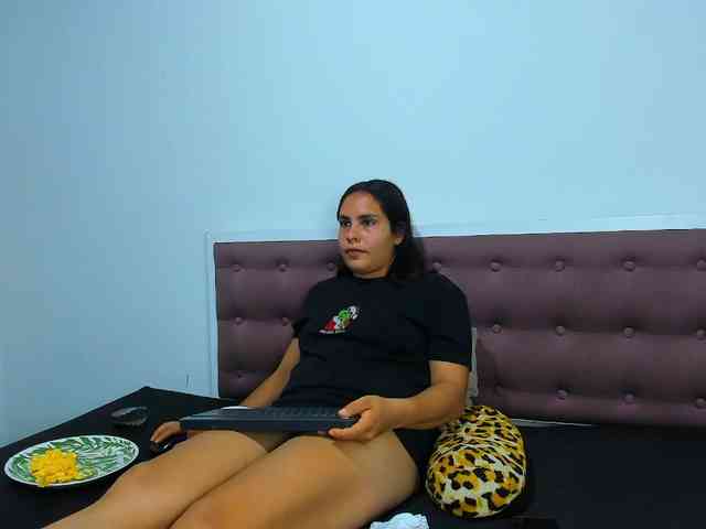 Ashleywen-d webcam