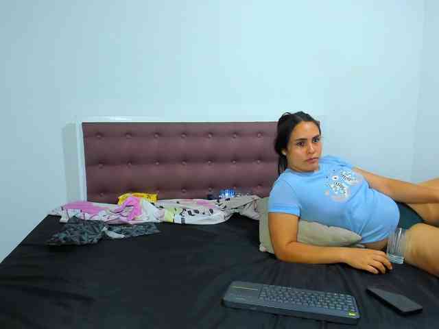 Ashleywen-d webcam