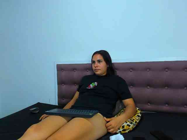 Ashleywen-d webcam