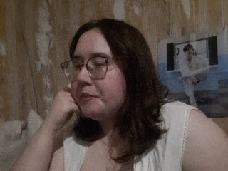 Linavia Porn Show