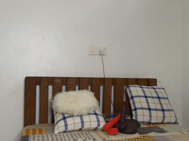 Nairobii live cam on BongaCams