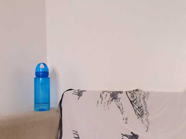 Nairobii webcam bongacams model stream image