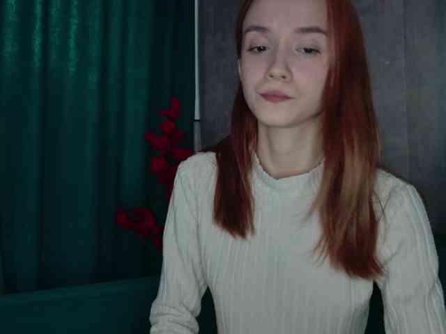AlNikaaa webcam