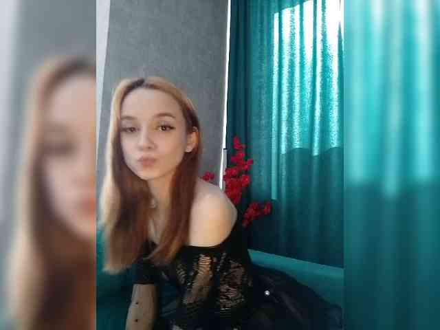 TuNikaaa webcam