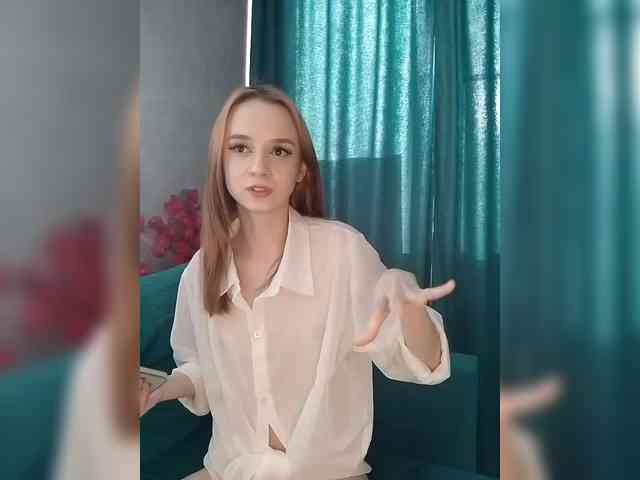 TuNikaaa webcam