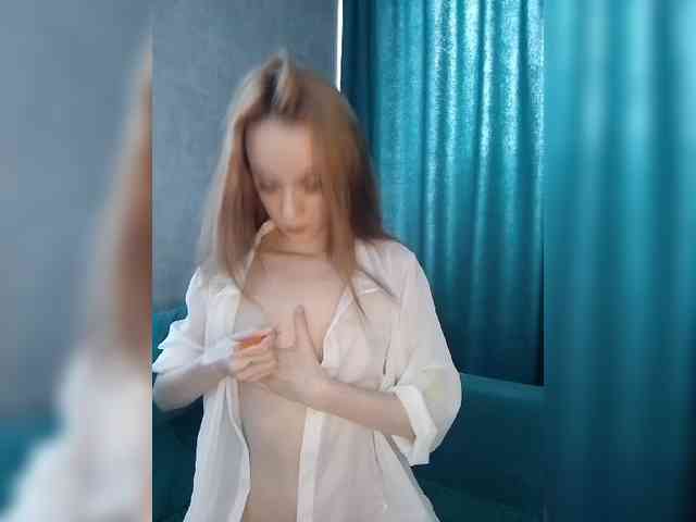 TuNikaaa webcam