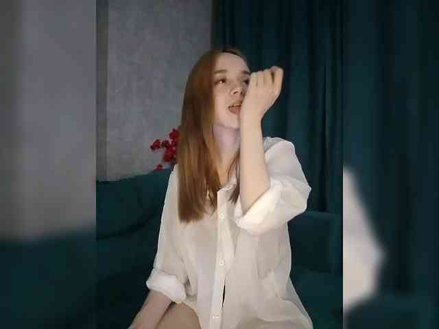 TuNikaaa webcam