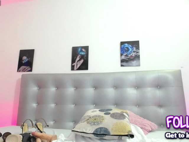 Horny-juliette's BongaCams show and profile