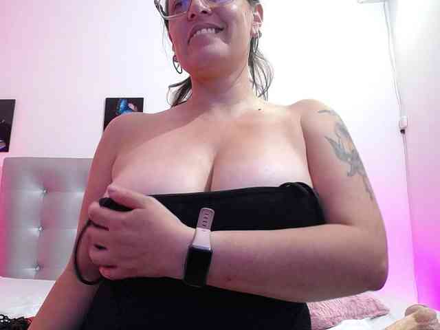 Horny-juliette