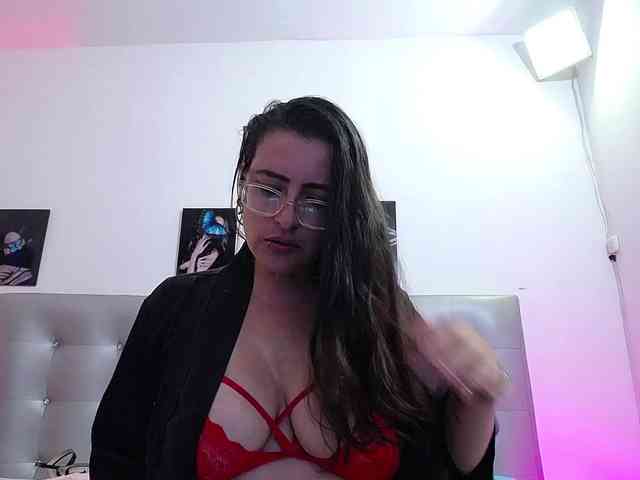 Horny-juliette