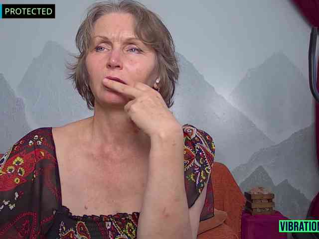 TeffiErotta live female cam on bongacams