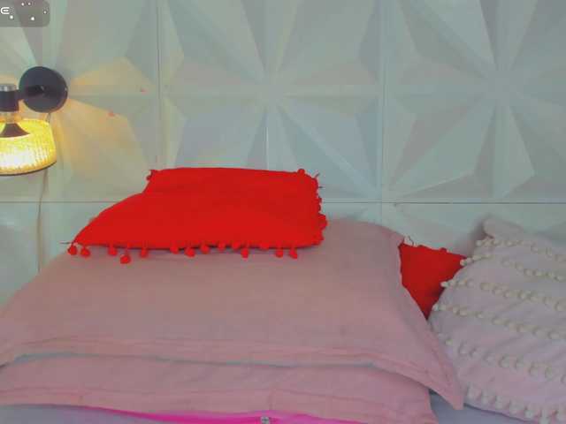 cutelatinaxxx live cam on BongaCams