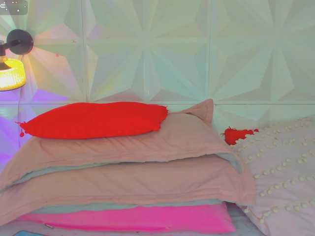 cutelatinaxxx live cam on BongaCams