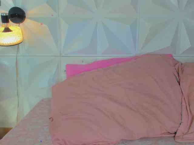 cutelatinaxxx webcam